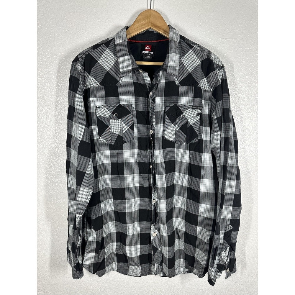 Quiksilver Shirt Mens XL Black Gray Plaid Long Sleeve Button Front Casual